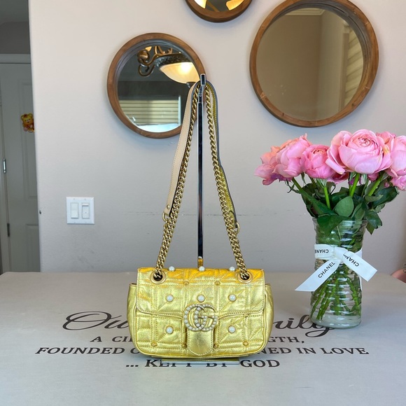 Gucci Handbags - Gucci GG Logo Mini Marmont Shoulder Bag Crossbody